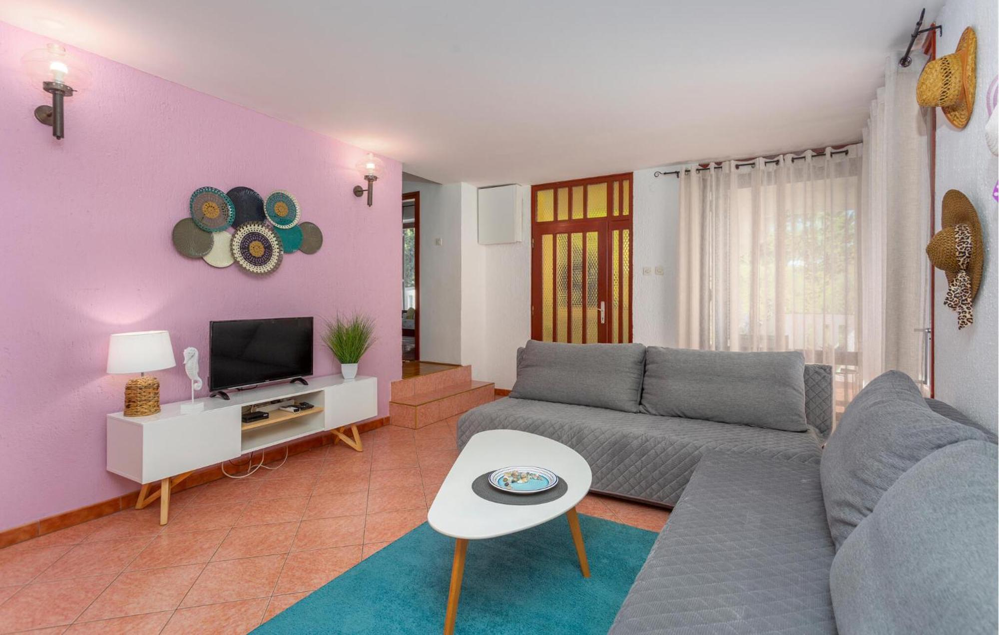 3 Bedroom Stunning Apartment In Krk Кърк Екстериор снимка