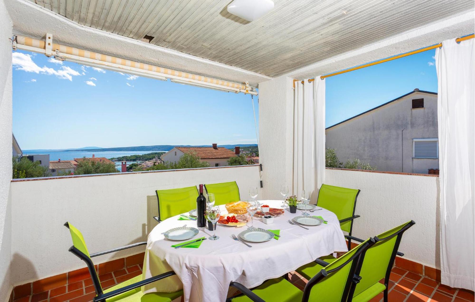 3 Bedroom Stunning Apartment In Krk Кърк Екстериор снимка